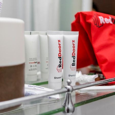 Reddoorz Near Hayam Wuruk Plaza Hotell Jakarta Eksteriør bilde