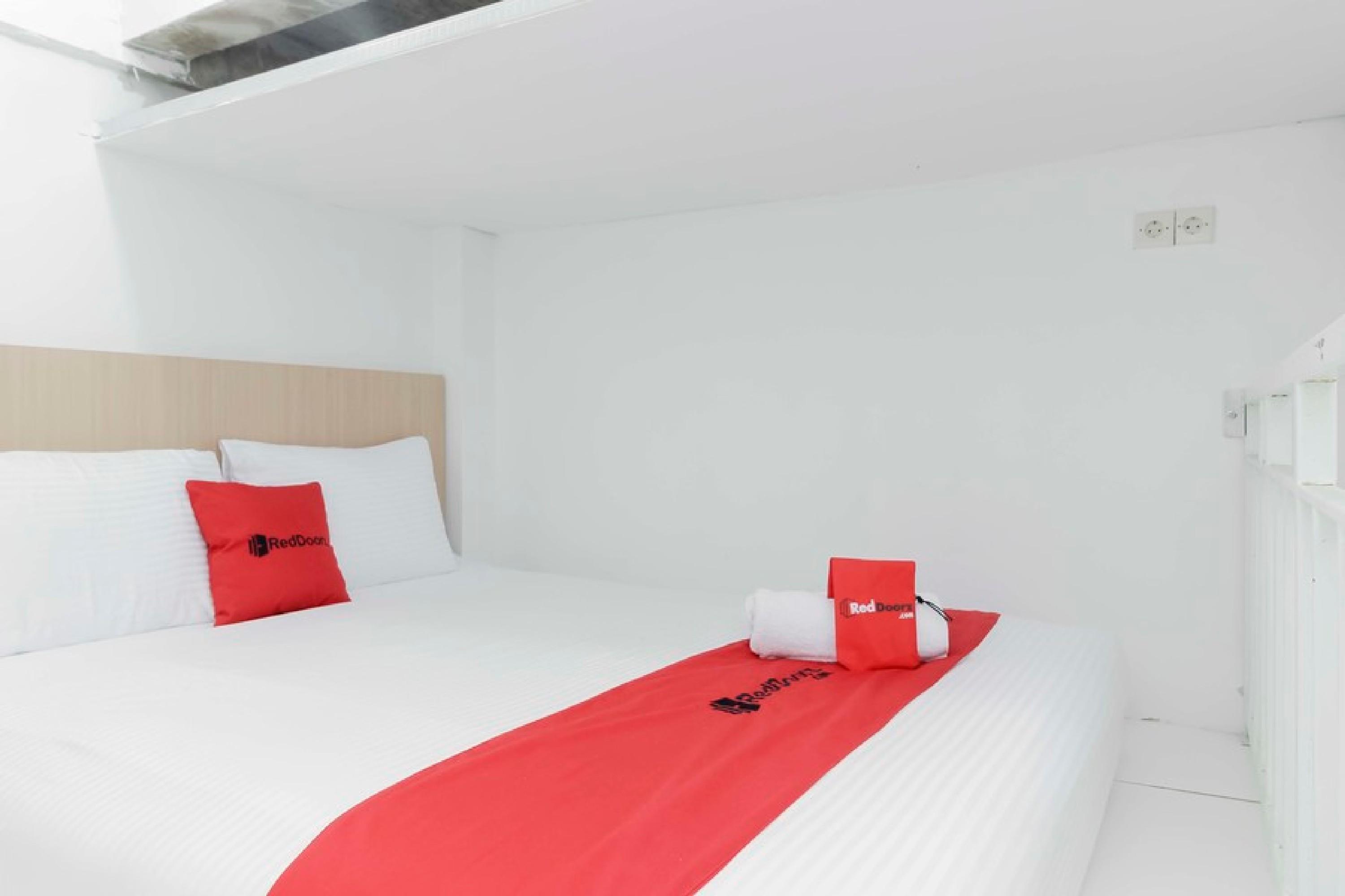 Reddoorz Near Hayam Wuruk Plaza Hotell Jakarta Eksteriør bilde