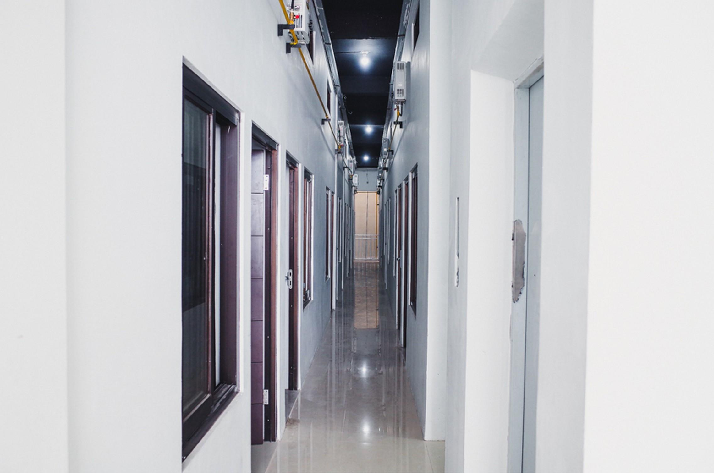 Reddoorz Near Hayam Wuruk Plaza Hotell Jakarta Eksteriør bilde